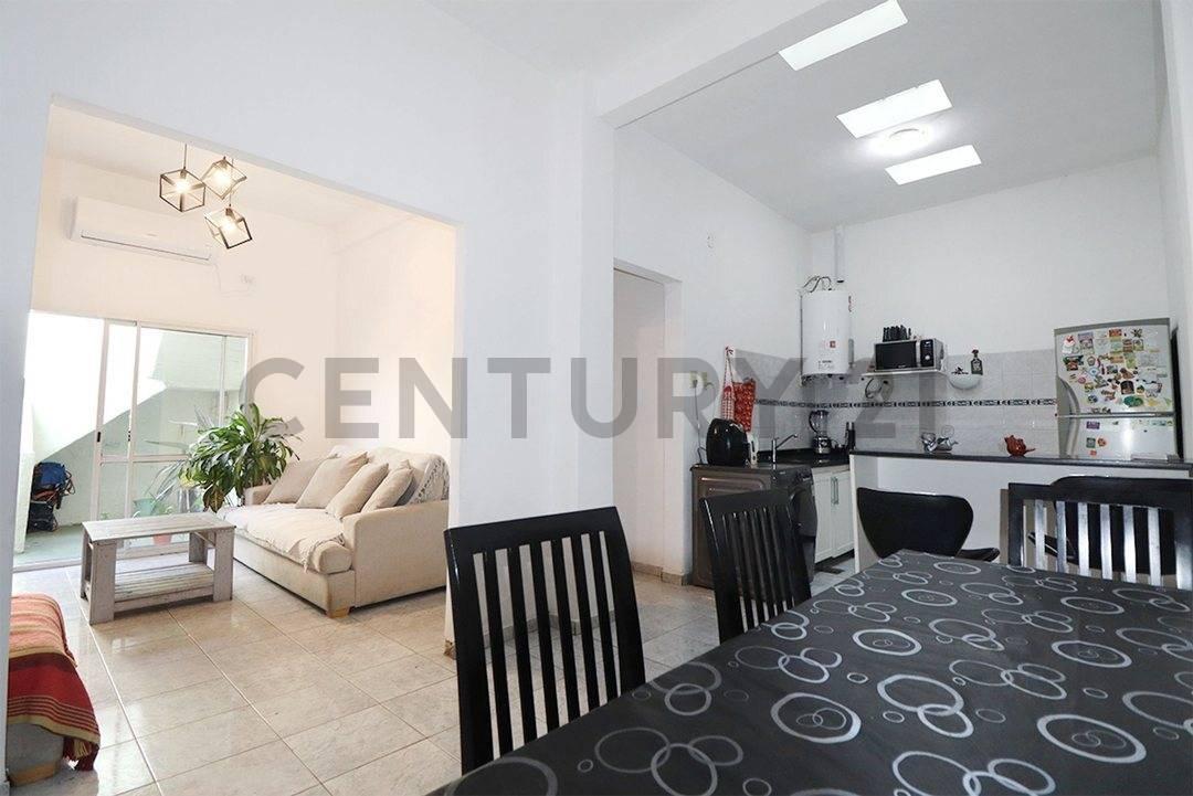 Venta PH 4 Amb Terraza Propia Parque Chacabuco — foto 1