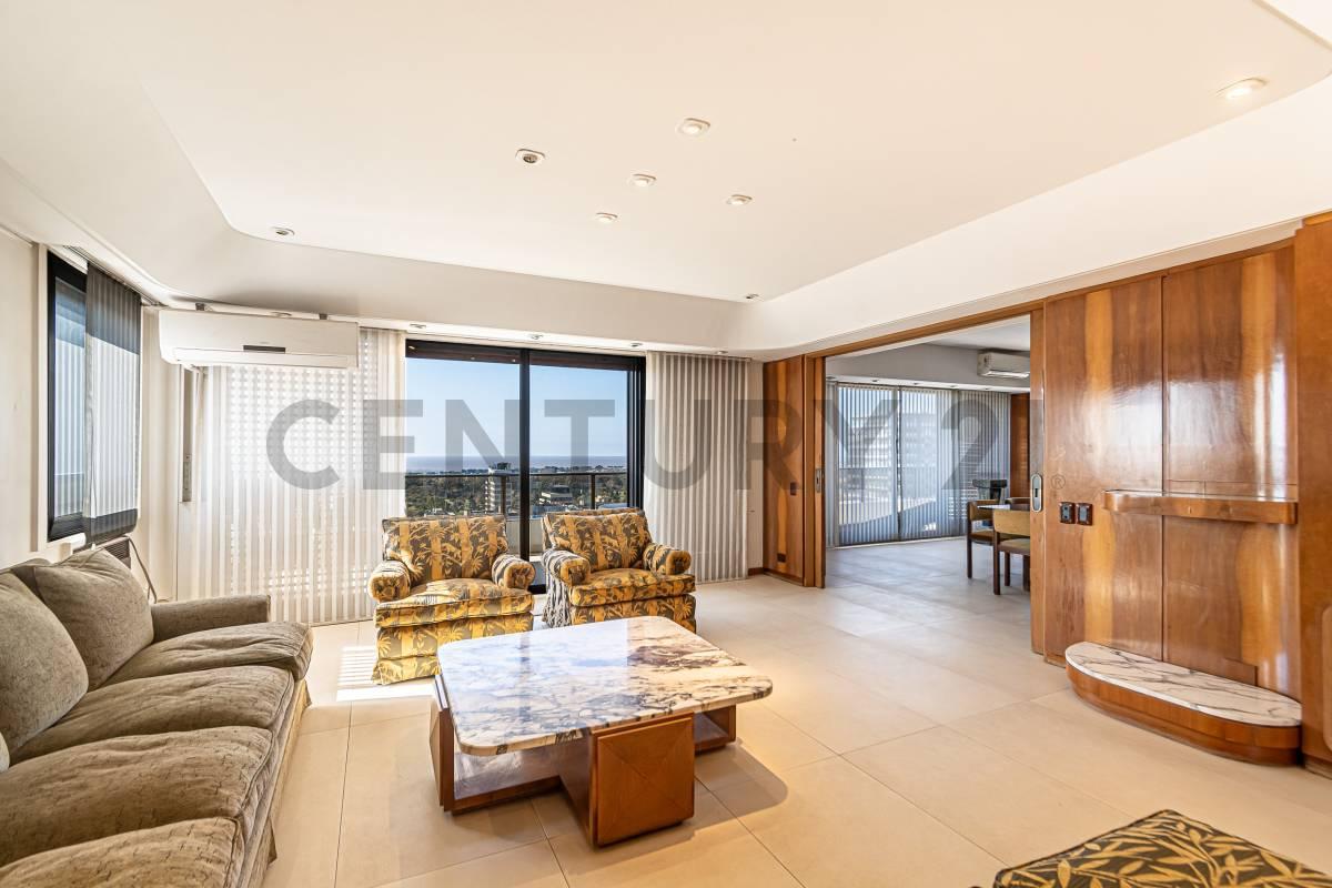 Piso Premium con Vista al Río y 2 Cocheras — foto 1