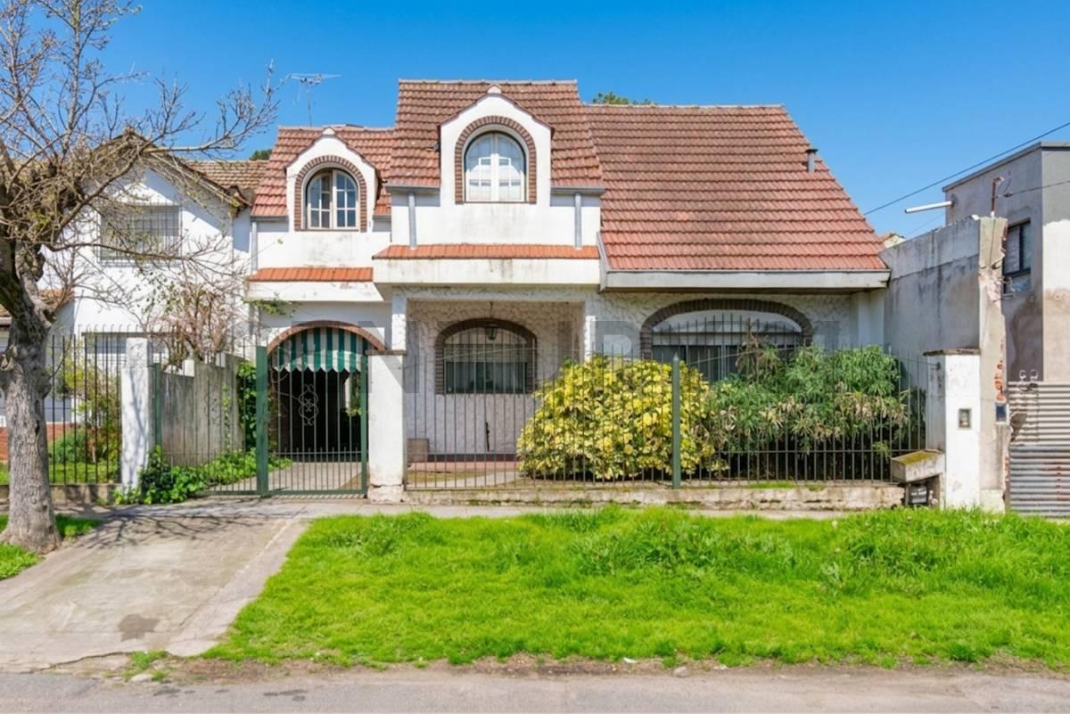 Venta Casa 4 Ambientes San Miguel con Pileta — foto 1