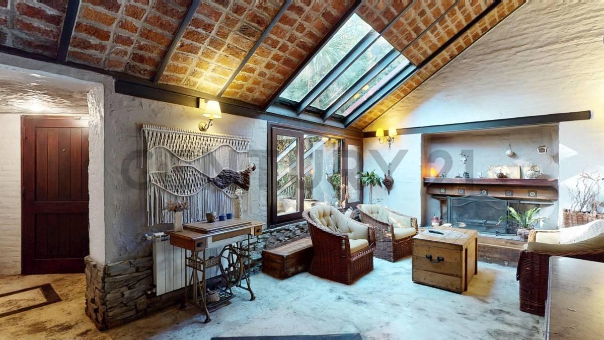 Venta de casa 5 ambientes, Bosque Peralta Ramos, Mar del Plata. — foto 1