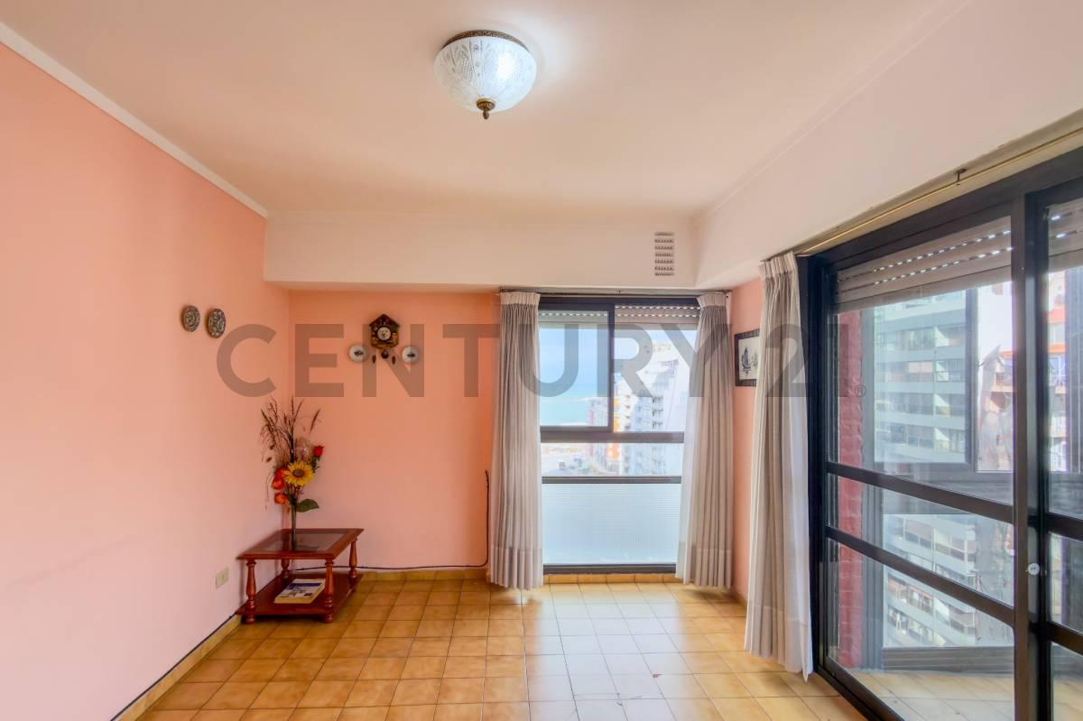 Venta de departamento 3 ambientes al frente con cochera, Centro, Mar del Plata. — foto 1
