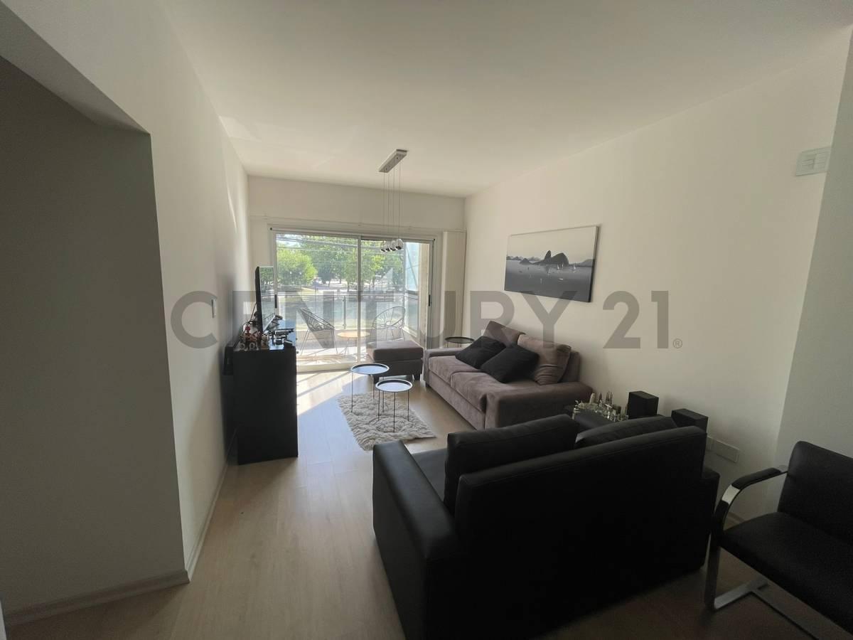Monoambiente de categoria en venta en La Plata — foto 1