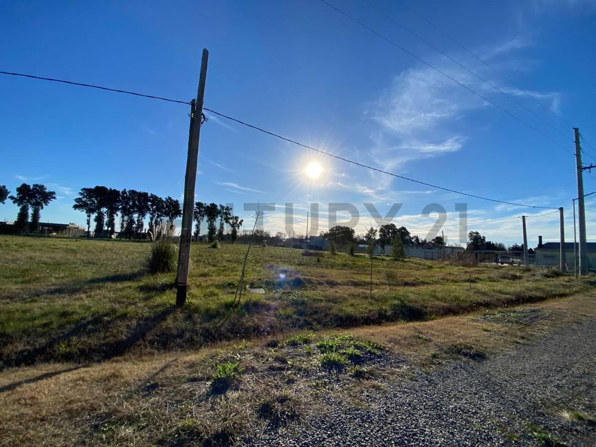 Lote en venta en La Cañada, City Bell — foto 1