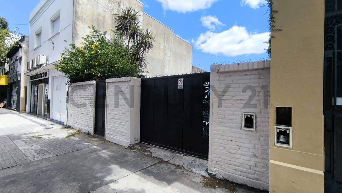 LOTE en Zona Norte en Avenida 7 entre 33 y 34 de La Plata — foto 1