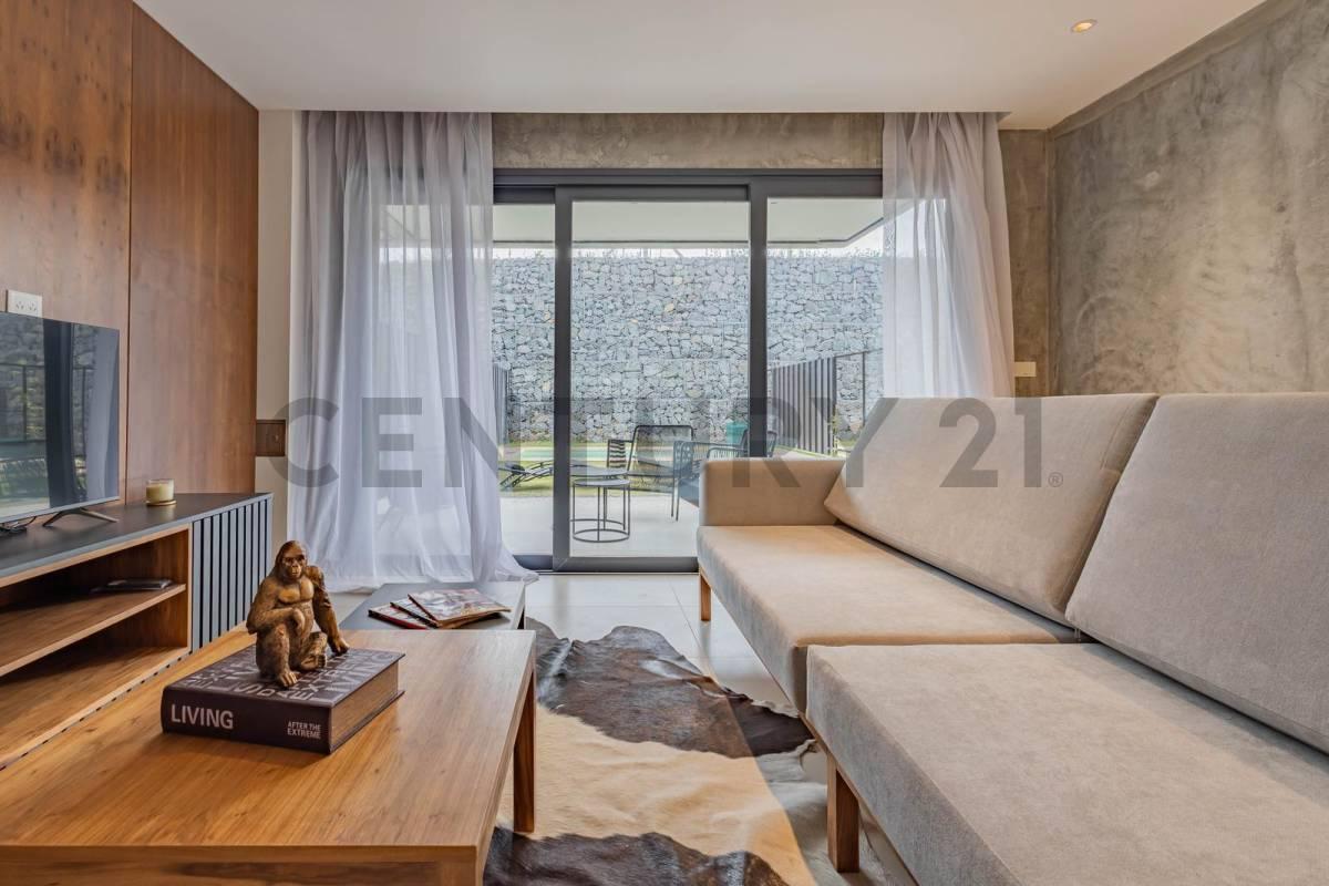 Casa en ALQUILER 3 dormitorios AMOBLADA en Joaquín Gorina — foto 1