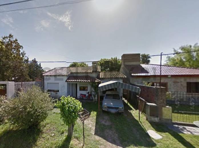 Lote con casa a reciclar o demoler 11.60m x 38,50m en Gonnet — foto 1