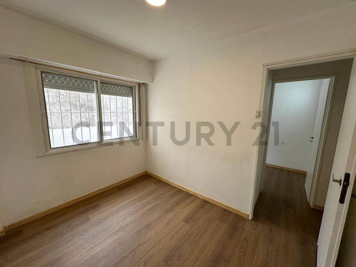 Departamento en venta de 2 dormitorios en La Plata — foto 1