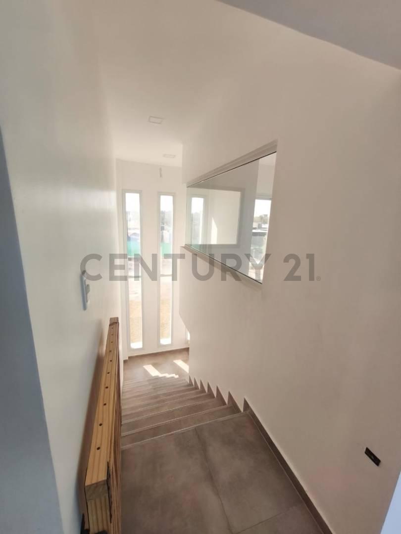 Casa de Categoría en Alquiler totalmente Equipada – Barrio Privado San Juan de los Olivos — foto 1