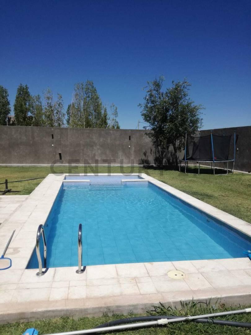 CASA DE CATEGORÍA EN MOGOTE – CHIMBAS — foto 1