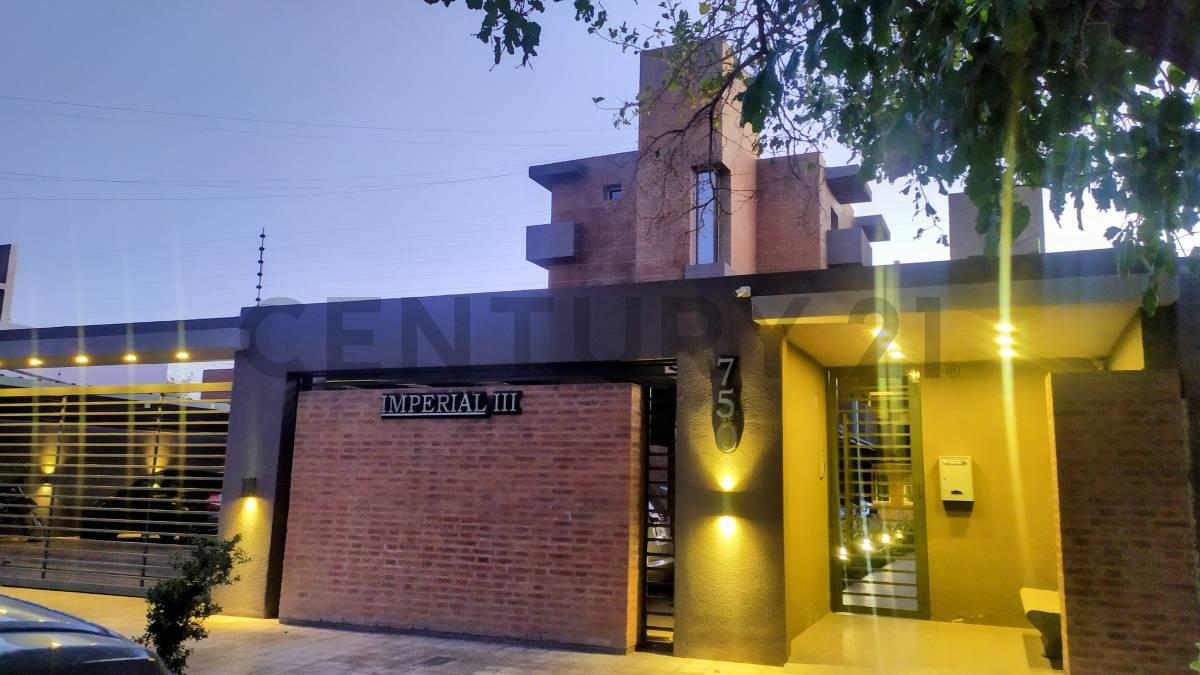Departamento dúplex de 2 dormitorios en Imperial III – Moderno, luminoso y con múltiples balcones. — foto 1