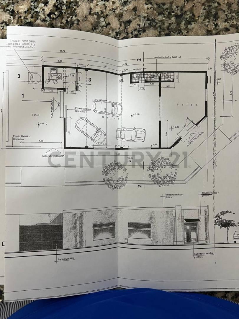¡Esquina Comercial de 170 m² + 2 Departamentos sobre 360 m² de Terreno! — foto 1