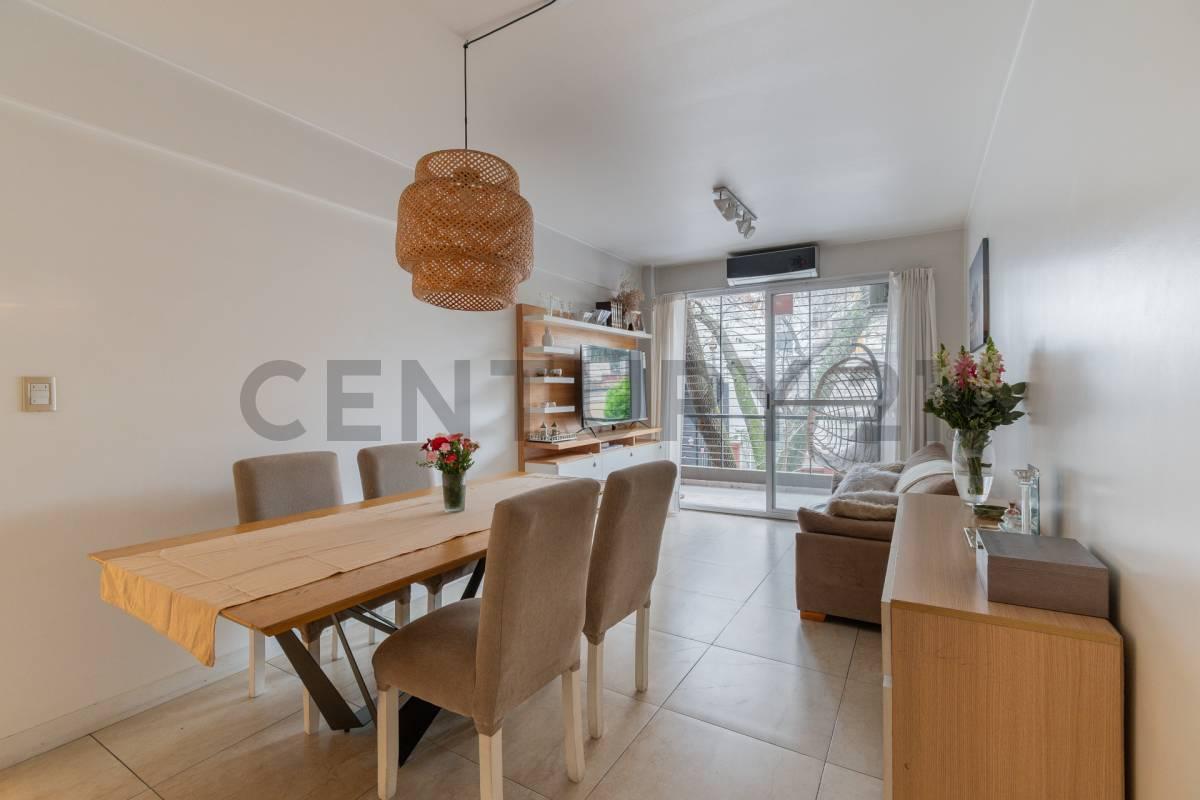 VENTA DEPARTAMENTO DE 3 AMBIENTES CON PATIO +ESPACIO ESCRITORIO + COCHERA EN COLEGIALES — foto 1