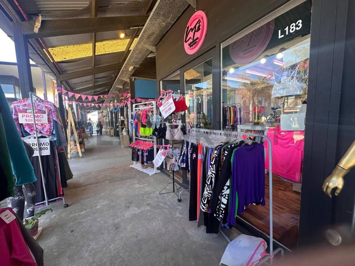 VENTA LOCAL COMERCIAL CON ENTREPISO | DOCKS DEL PUERTO – TIGRE — foto 1