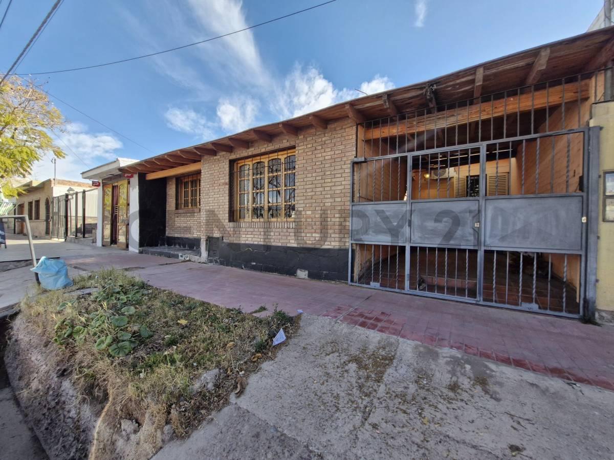 CASA EN VENTA B° CEMENTISTA II — foto 1