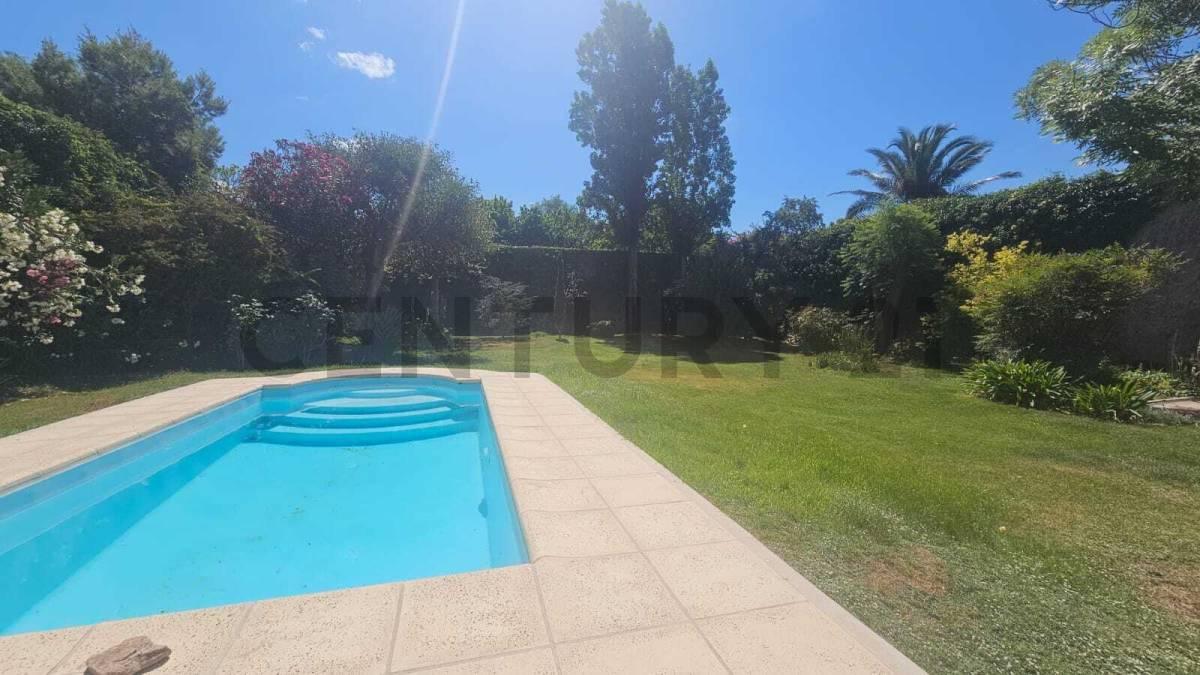 CASA EN VENTA - APTA CREDITO- GODOY CRUZ - MENDOZA — foto 1