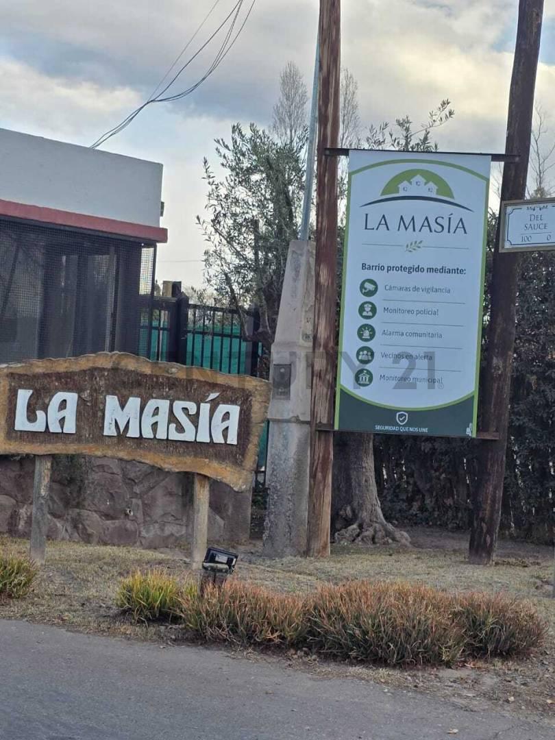 VENTA DE TERRENO BARRIO LA MASIA — foto 1