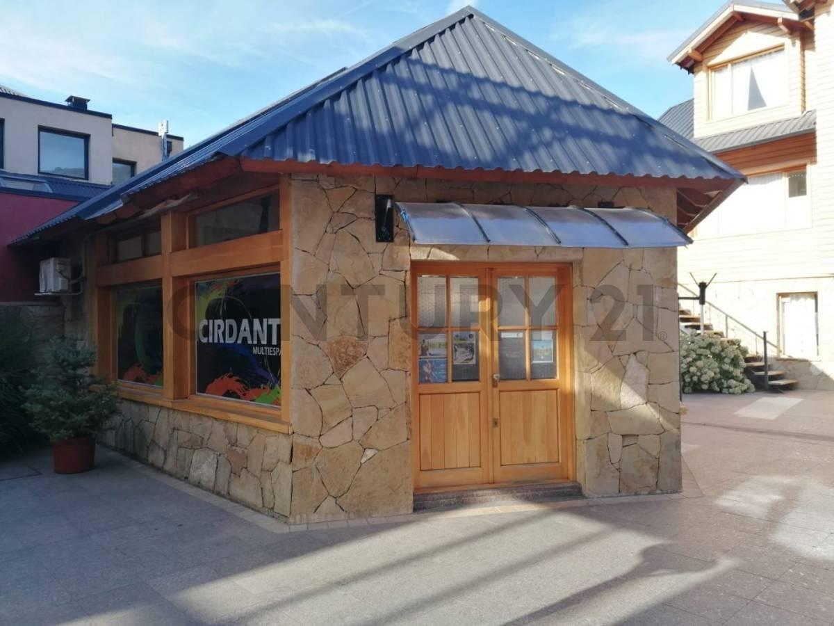 VENTA LOCAL COMERCIAL + COCHERA - SAN MARTIN DE LOS ANDES. CASCO CENTRICO — foto 1
