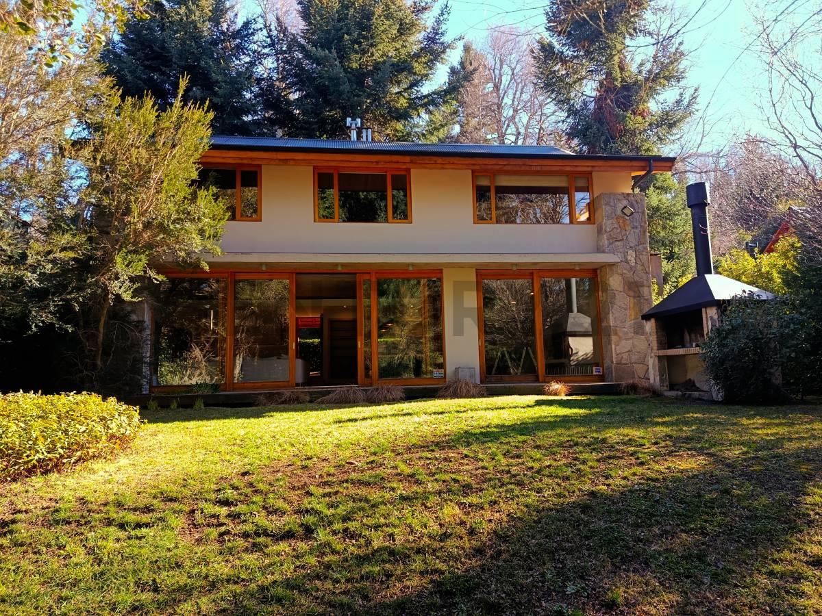 VENTA CASA SAN MARTIN DE LOS ANDES . BARRIO ALIHUEN ALTO / APTO CREDITO — foto 1