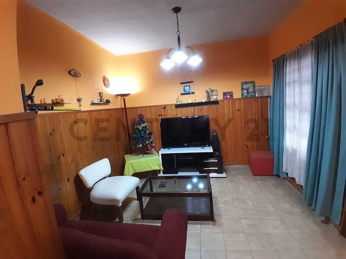 Venta casa multifamiliar en Paso del Rey. APTO CREDITO. BAJO DE PRECIO !!!! — foto 1