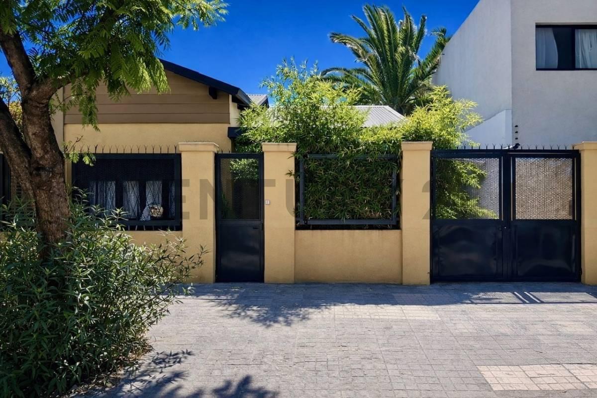 VENTA DE CASA 3 AMBIENTES EN CASTELAR NORTE — foto 1