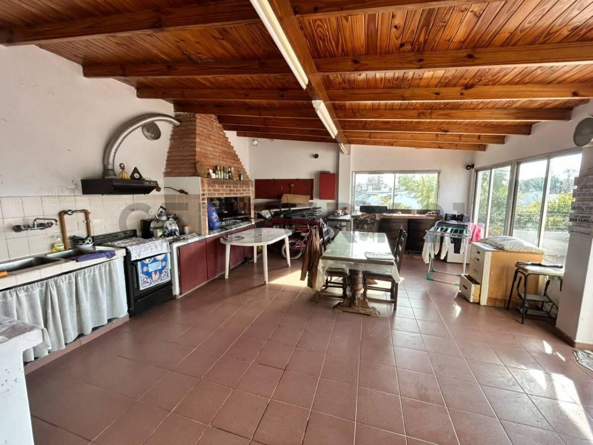 PH de 6 ambientes + Espacio de escritorio en venta | Sin expensas | Patio y terraza | Agronomia — foto 1