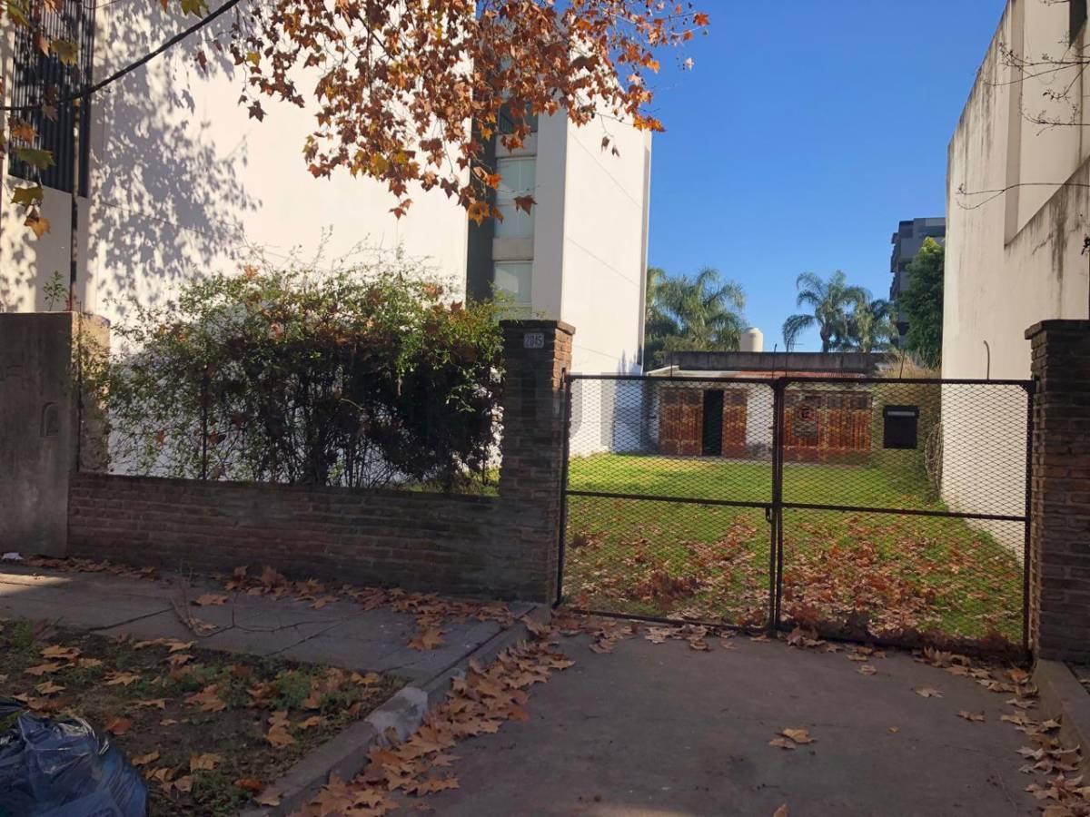 Lote de 300 m2 en Villa Maipú, ideal desarrollo. Permuta — foto 1