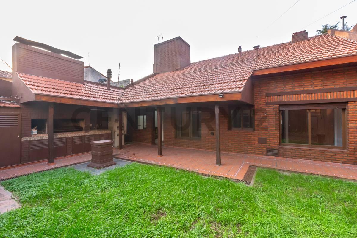 VENTA APTO CRÉDITO PERMUTA CASA 4 AMBIENTES CIUDAD JARDIN — foto 1
