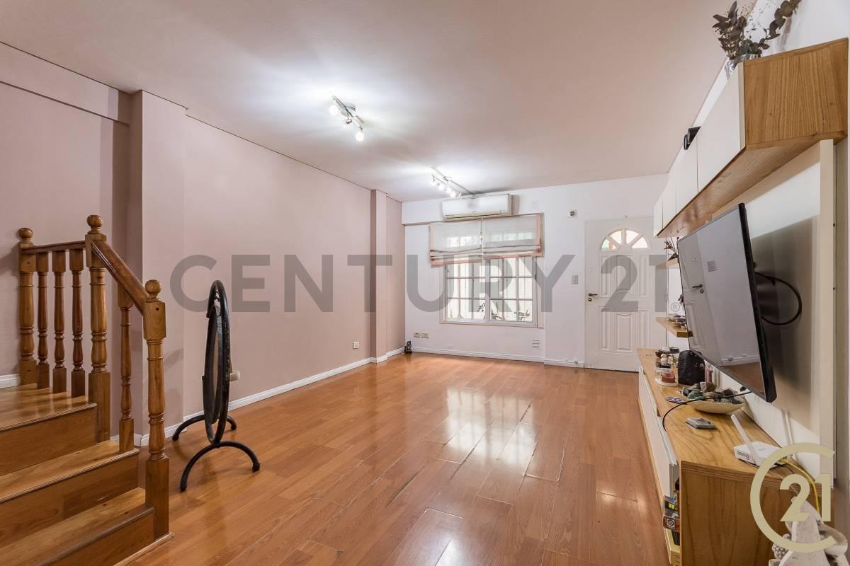 PH TIPO DUPLEX 4 AMBIENTES EN VILLA DEL PARQUE - ACEPTA PERMUTA — foto 1