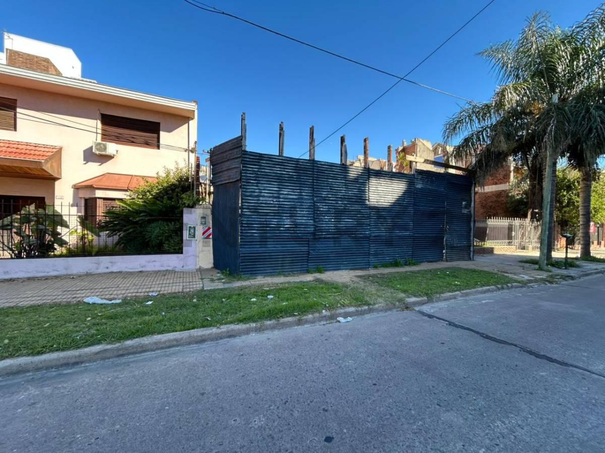 VENTA PERMUTA LOTE de 1030 m2 VENDIBLES IDEAL EMPRENDIMIENTO INVERSION — foto 1
