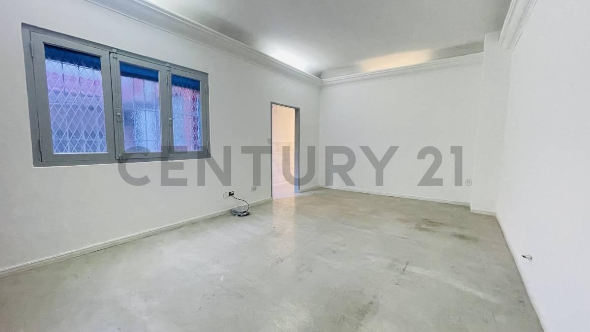 Departamento en venta con terraza propia en Avellaneda - Escucha Ofertas - Financiación Directa — foto 1