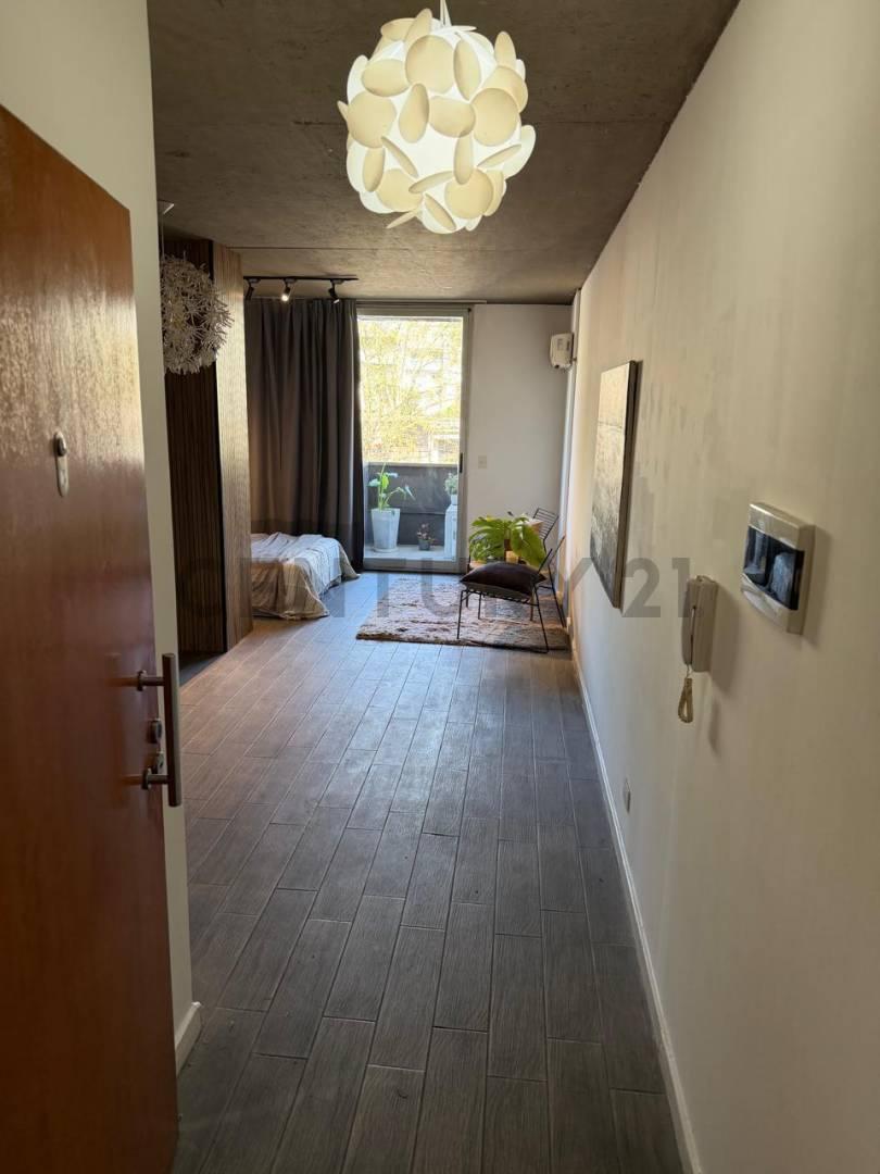 VENTA MONOAMBIENTE CON BALCÓN | APTO CRÉDITO Y PROFESIONAL | ACEPTA PERMUTA — foto 1