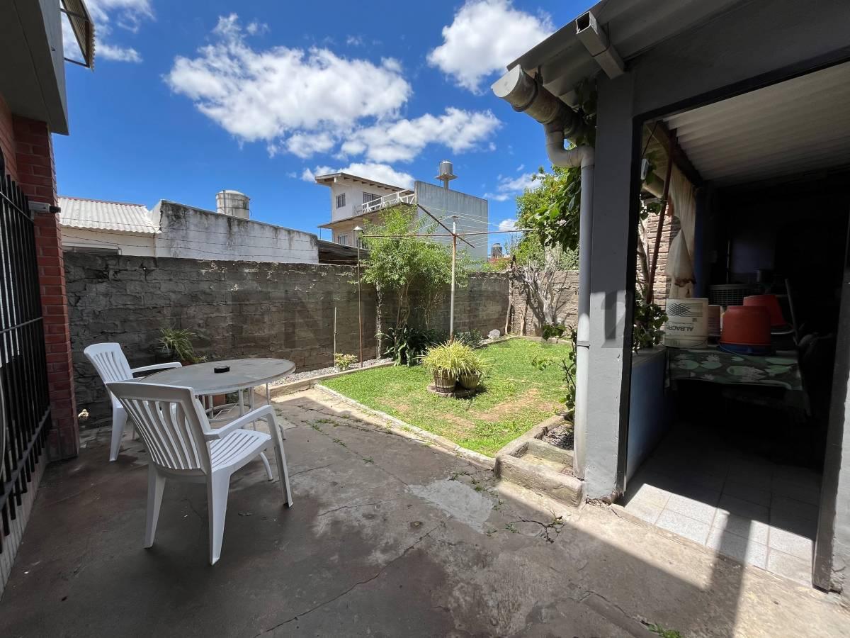 Venta Casa multifamiliar - San Miguel — foto 1