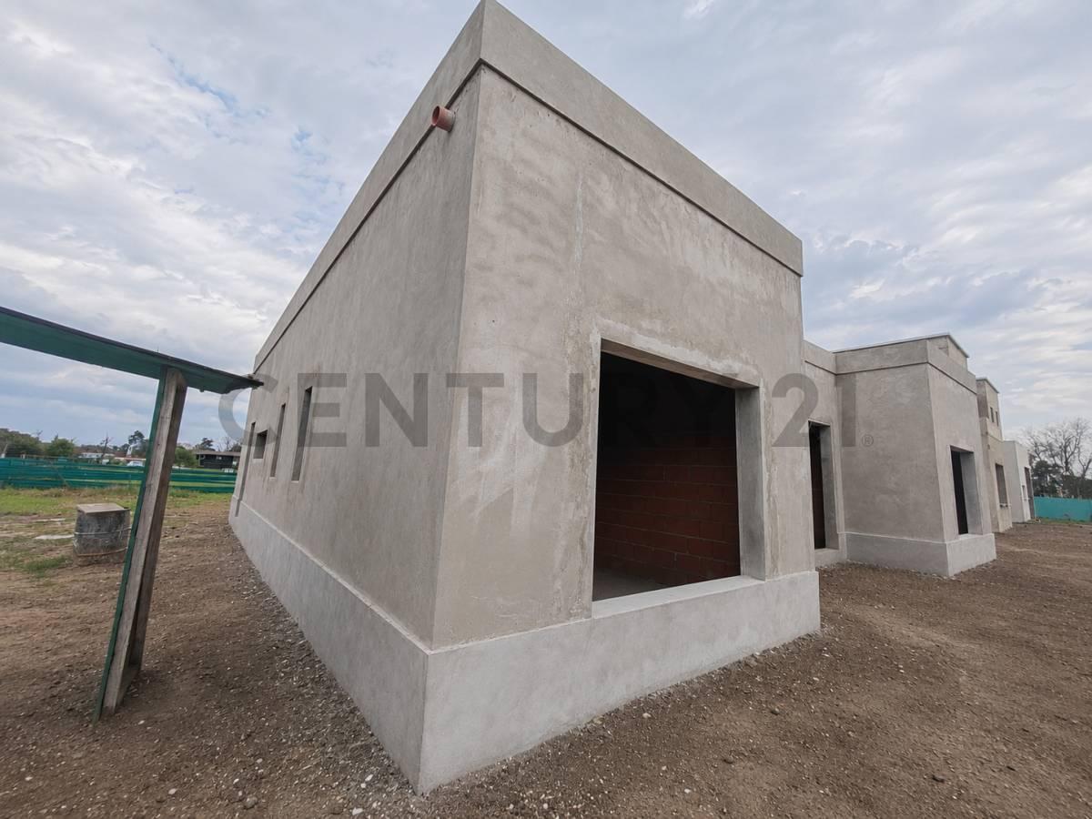 CASA 4 AMBIENTES A ESTRENAR VILLAGE JOVEN — foto 1