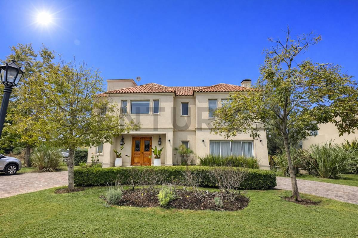 CASA EN VENTA - BUENOS AIRES GOLF — foto 1