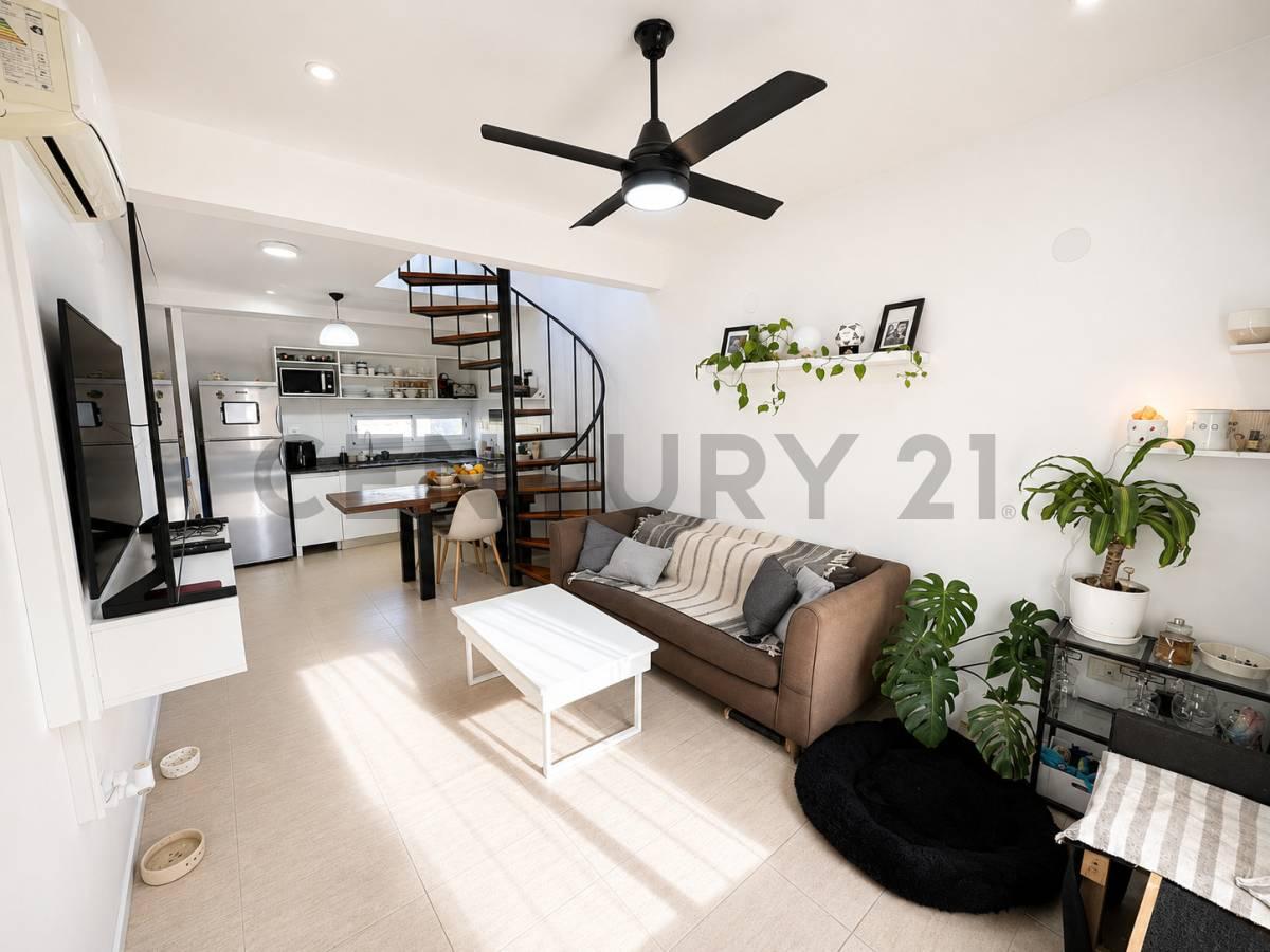 VENTA DEPARTAMENTO 3 AMBIENTES CON COCHERA Y TERRAZA PROPIA APTO CRÉDITO — foto 1