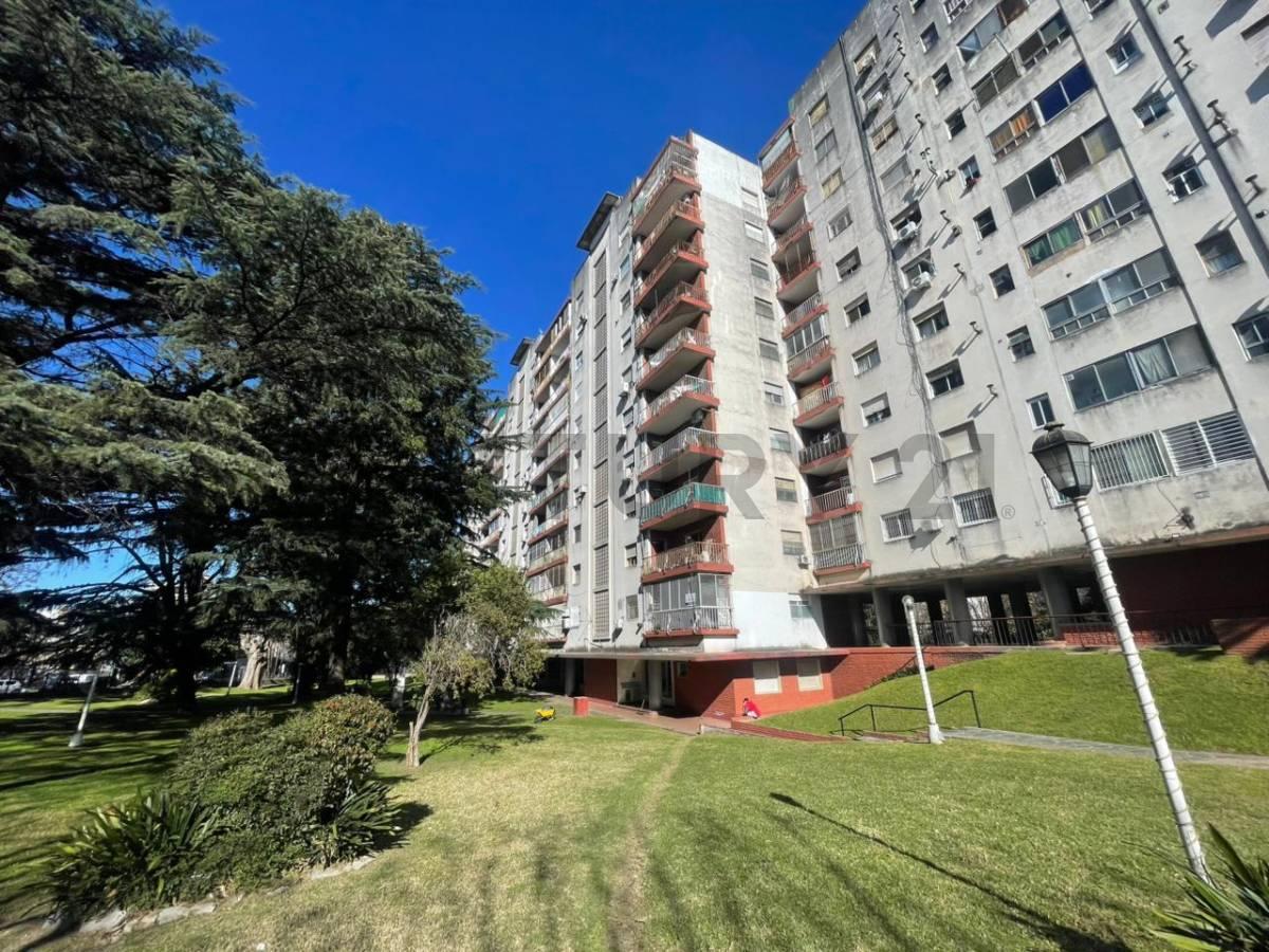 VENTA DEPARTAMENTO 4 AMBIENTES CON COCHERA APTO CREDITO VILLA CELINA — foto 1