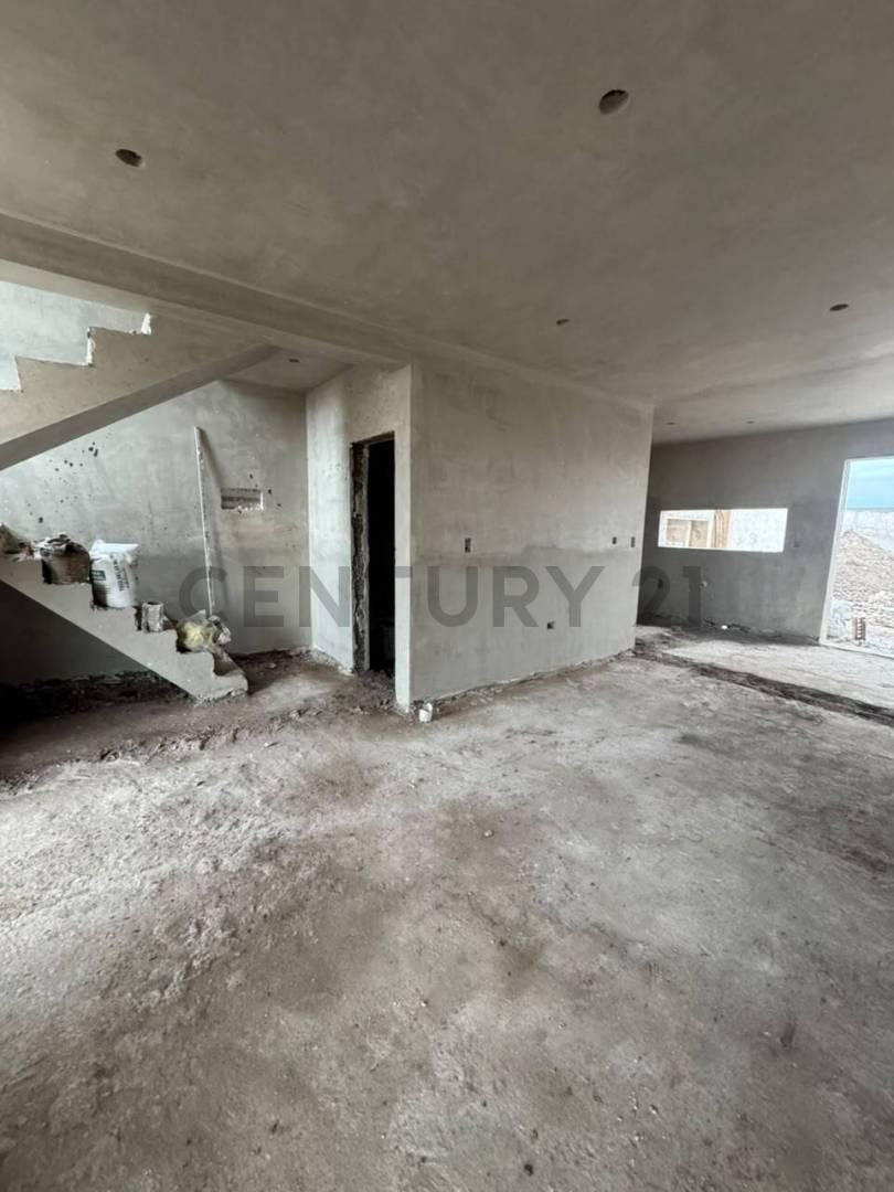 EN VENTA! DUPLEX 3 DORMITORIOS, CON ESCRITURA NOBU — foto 1