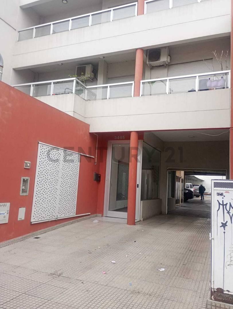 VENTA DEPARTAMENTO 3 AMBIENTES CON COCHERA — foto 1