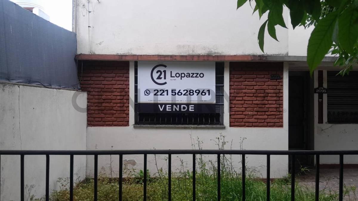 Casa y comercio a reciclar Villa Elvira — foto 1