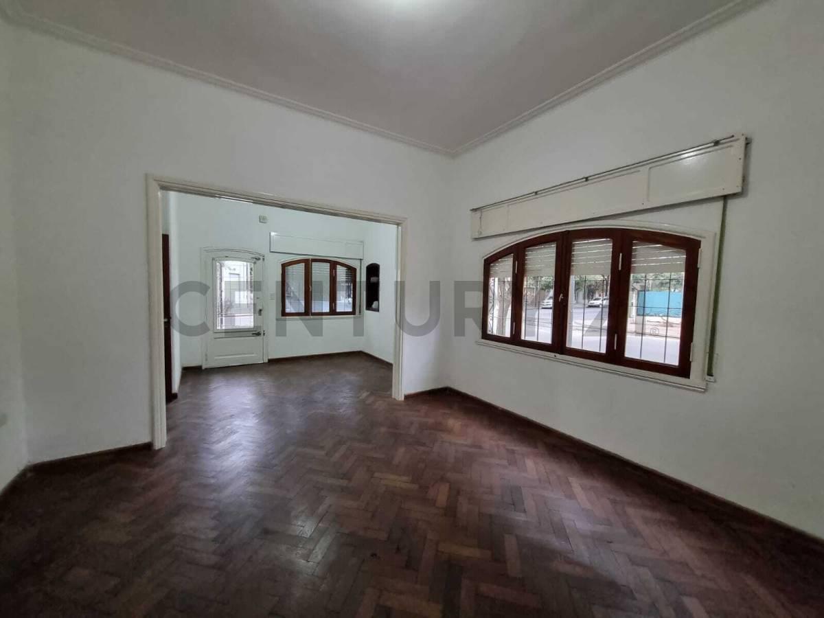 VENTA EN BLOQUE! CASAS PA + CASA PB + GALPON 100M2 — foto 1