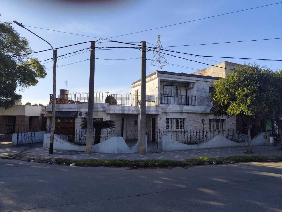 CASA EN VENTA — foto 1