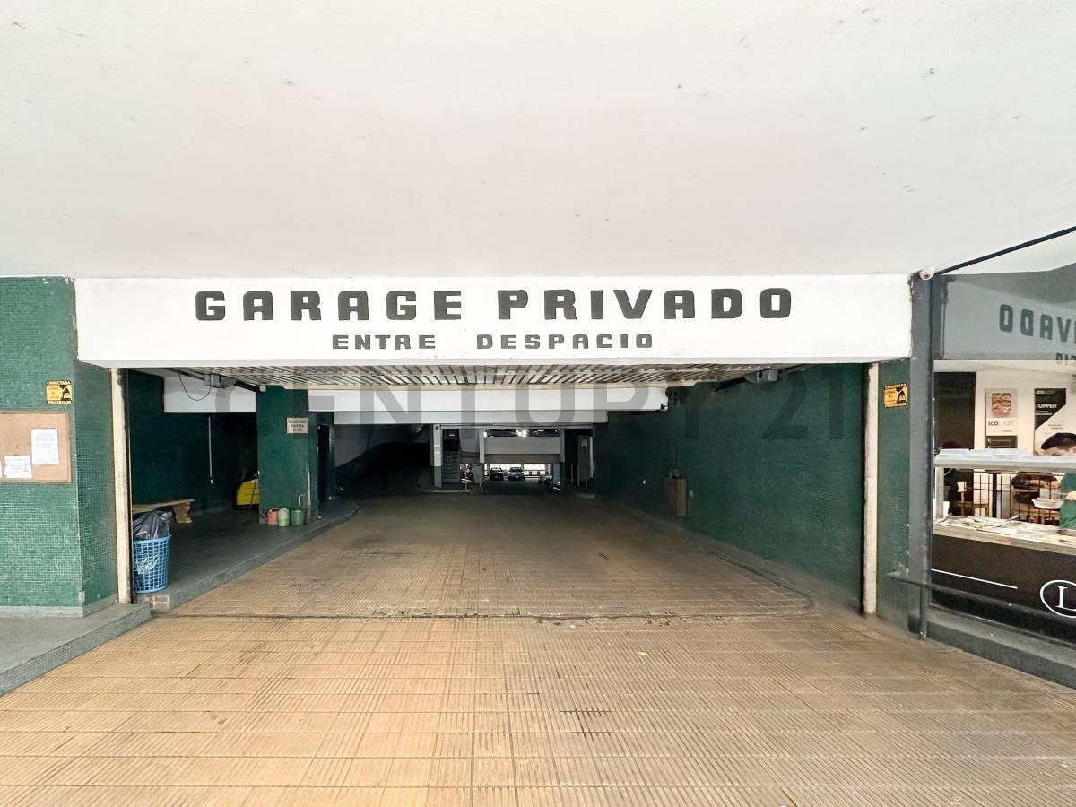 TRES COCHERAS EN VENTA A MEDIA CUADRA DE AV. SANTA FE, RECOLETA — foto 1