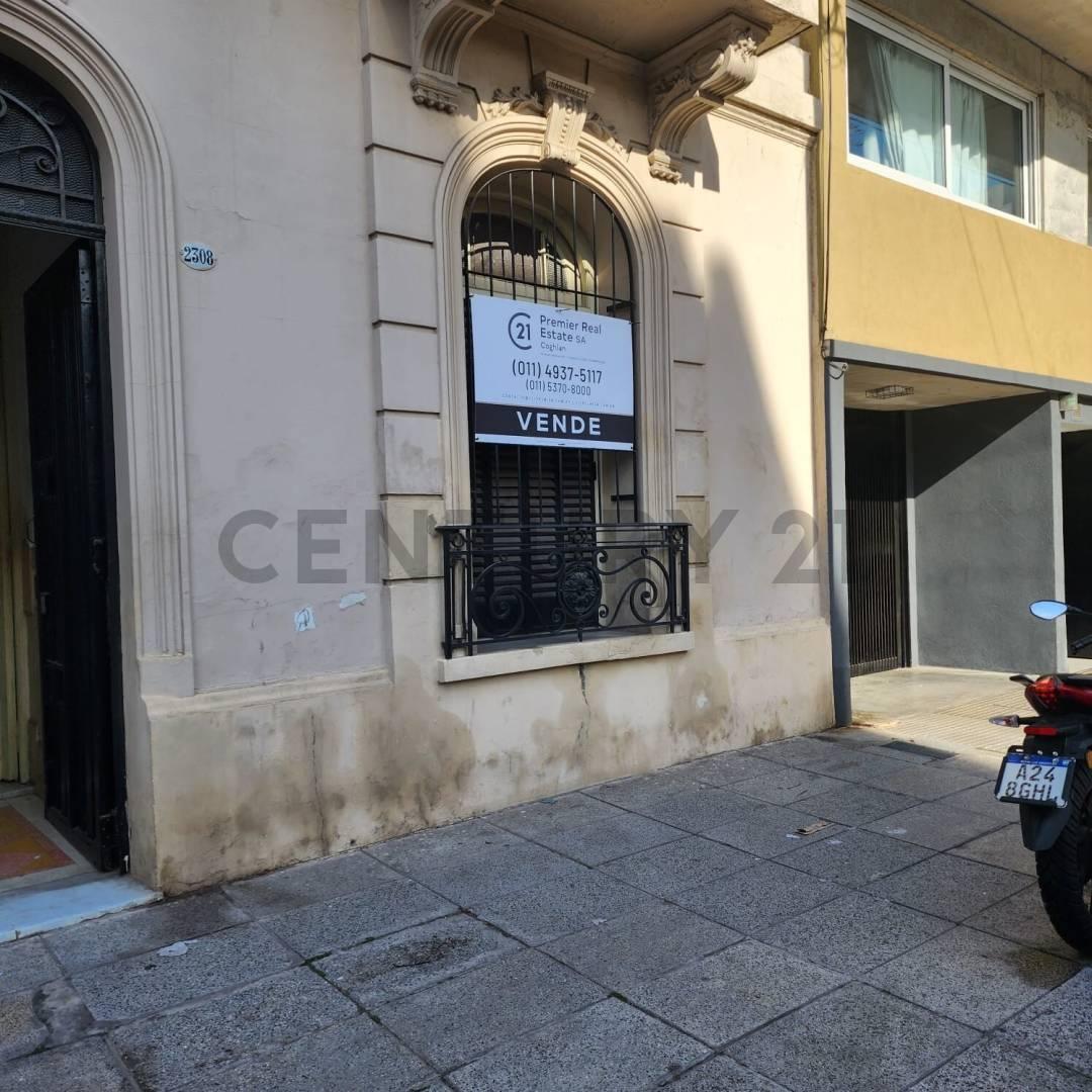 VENTA CASA DE EPOCA, PARA RECICLAR, CON GRAN POTENCIAL. PATERNAL | — foto 1
