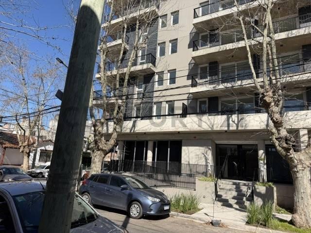 VENTA 2 AMBIENTES A ESTRENAR EN TIGRE CENTRO, EDIFICIO DE CATEGORÍA. — foto 1