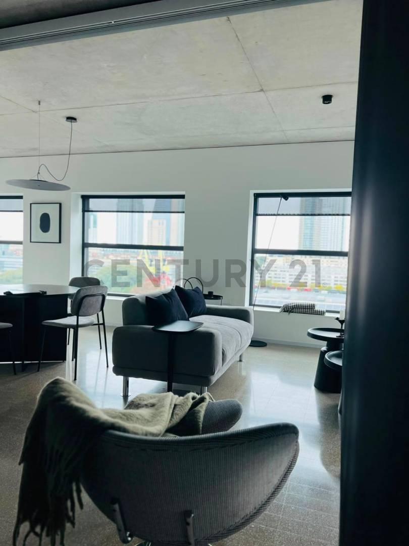 ALQUILER 2 AMBIENTES AMUEBLADO CON COCHERA EDIFICIO PREMIUM — foto 1