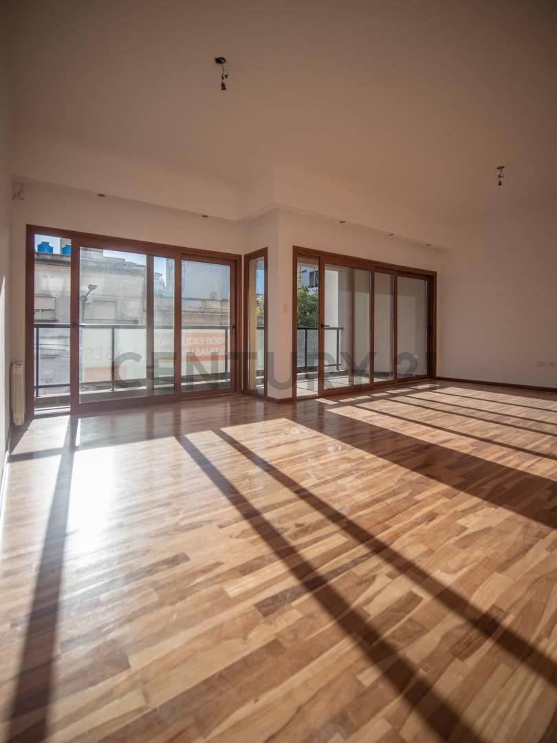Departamento en Venta en La Plata de 3 dormitorios. — foto 1