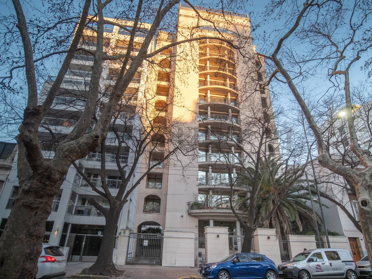 Piso de categoría en alquiler la plata — foto 1