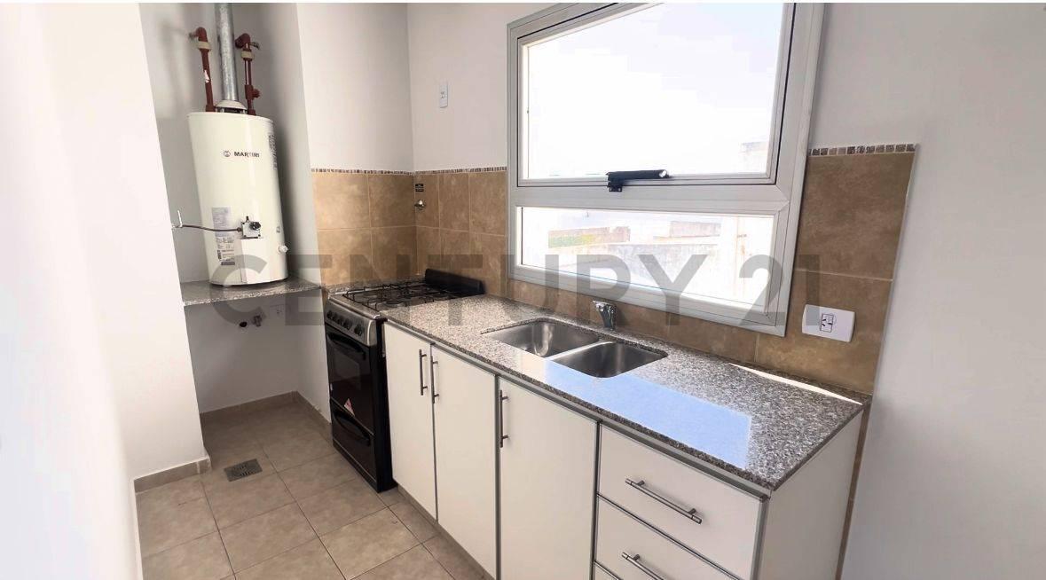 Departamento en Venta 1 dormitorio , con cochera cubierta o descubierta , APTO BANCO, en La Plata. — foto 1
