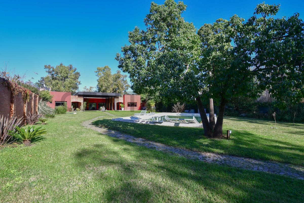 LOTE EN VENTA - CITY BELL (CON SUM) — foto 1