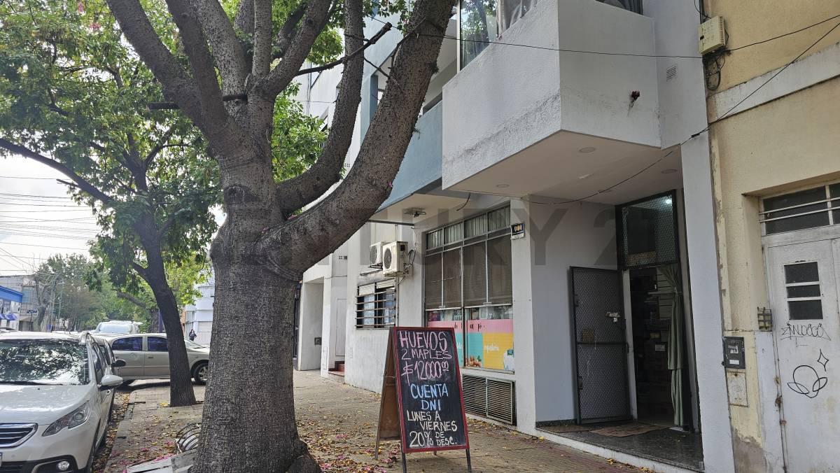 Local en venta en La Plata — foto 1